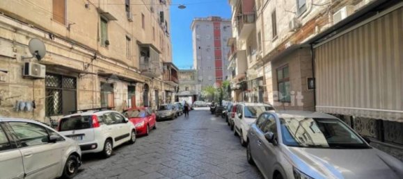 Квартира с 1 спальней в Неаполь, Италия № 320421 5