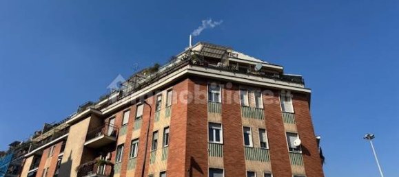 Studio à Milan, Italy No. 374358 14