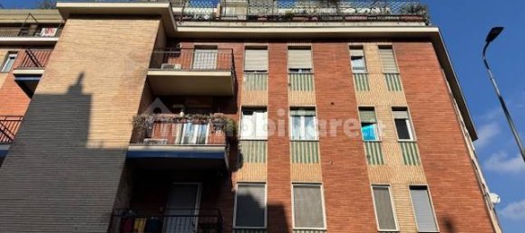 Studio à Milan, Italy No. 374358 10