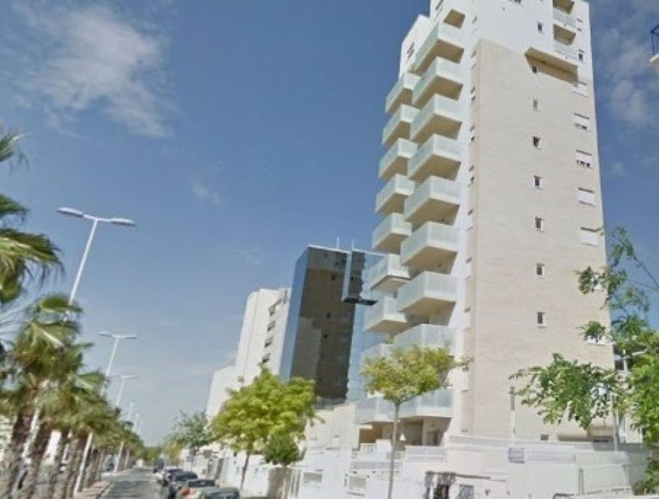 Гараж 1273м² в Гуардамар-дель-Сегура, Испания № 203457