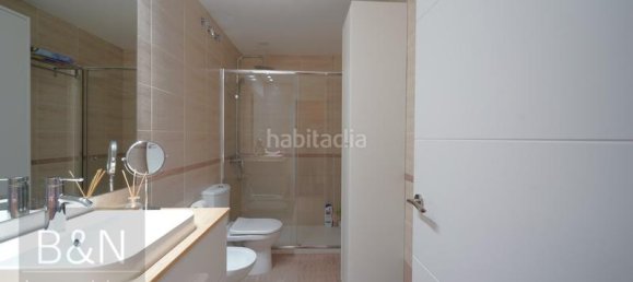 2 chambres Appartement à Terrassa, Spain No. 140599 4