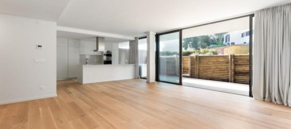 4 Schlafzimmer Wohnung in Cascais, Portugal, Nr. 111120 2