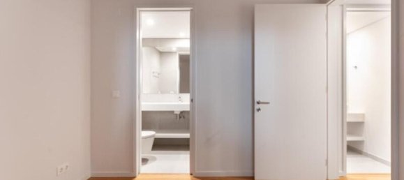 4 Schlafzimmer Wohnung in Cascais, Portugal, Nr. 111120 10