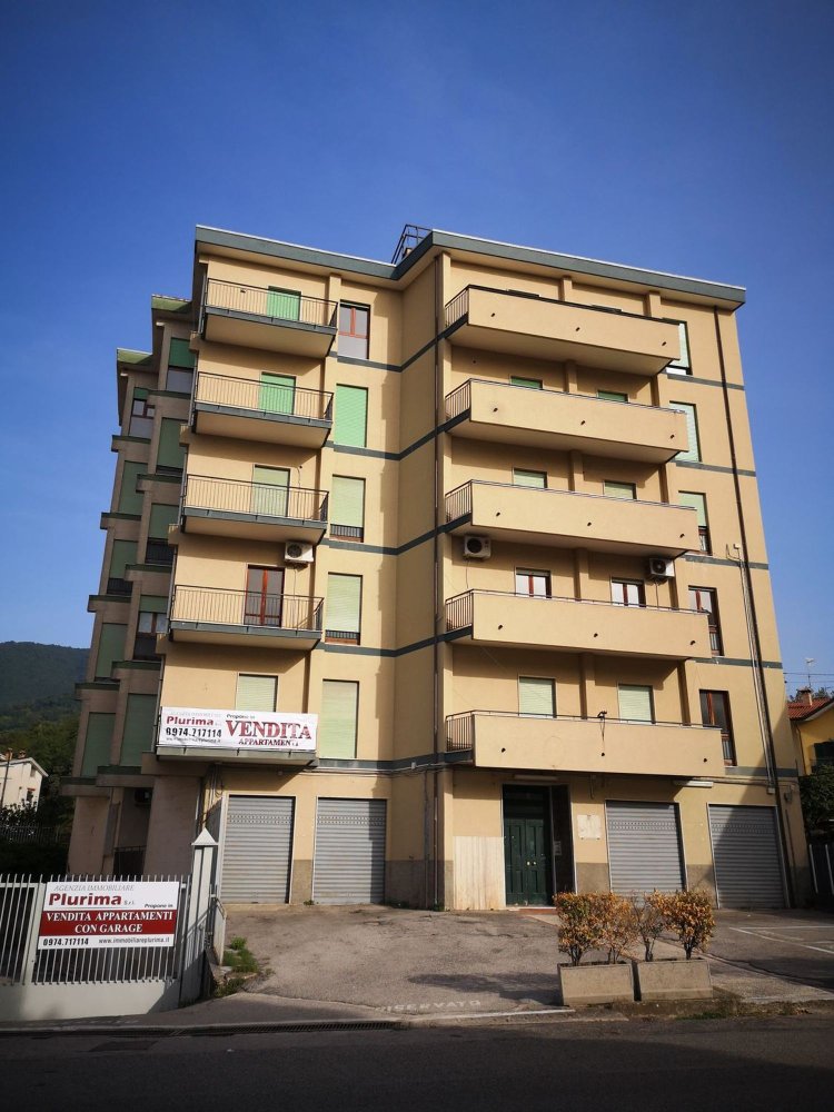 4 rooms Apartment in Vallo della Lucania, Italy No. 138671