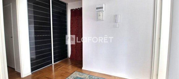 Квартира с 3 спальнями в Женвилье, Франция № 141948 5