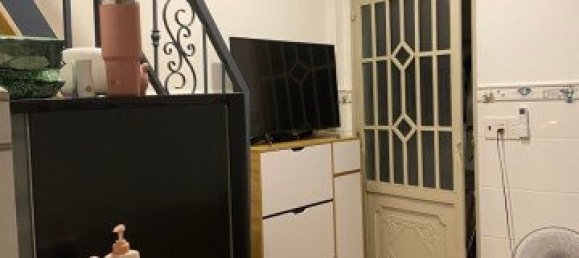 200m² House in District 7, Vietnam No. 7365 3