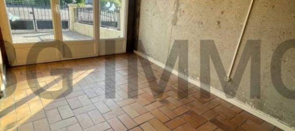 4 bedrooms House in Villiers-en-Lieu, France No. 157316 17