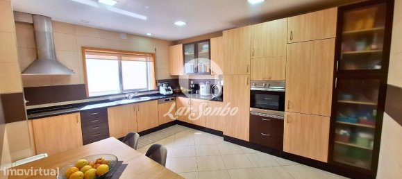 Дом с 3 спальнями в Вила ду Конди, Португалия № 324581 4