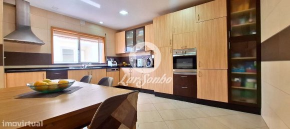 Дом с 3 спальнями в Вила ду Конди, Португалия № 324581 3