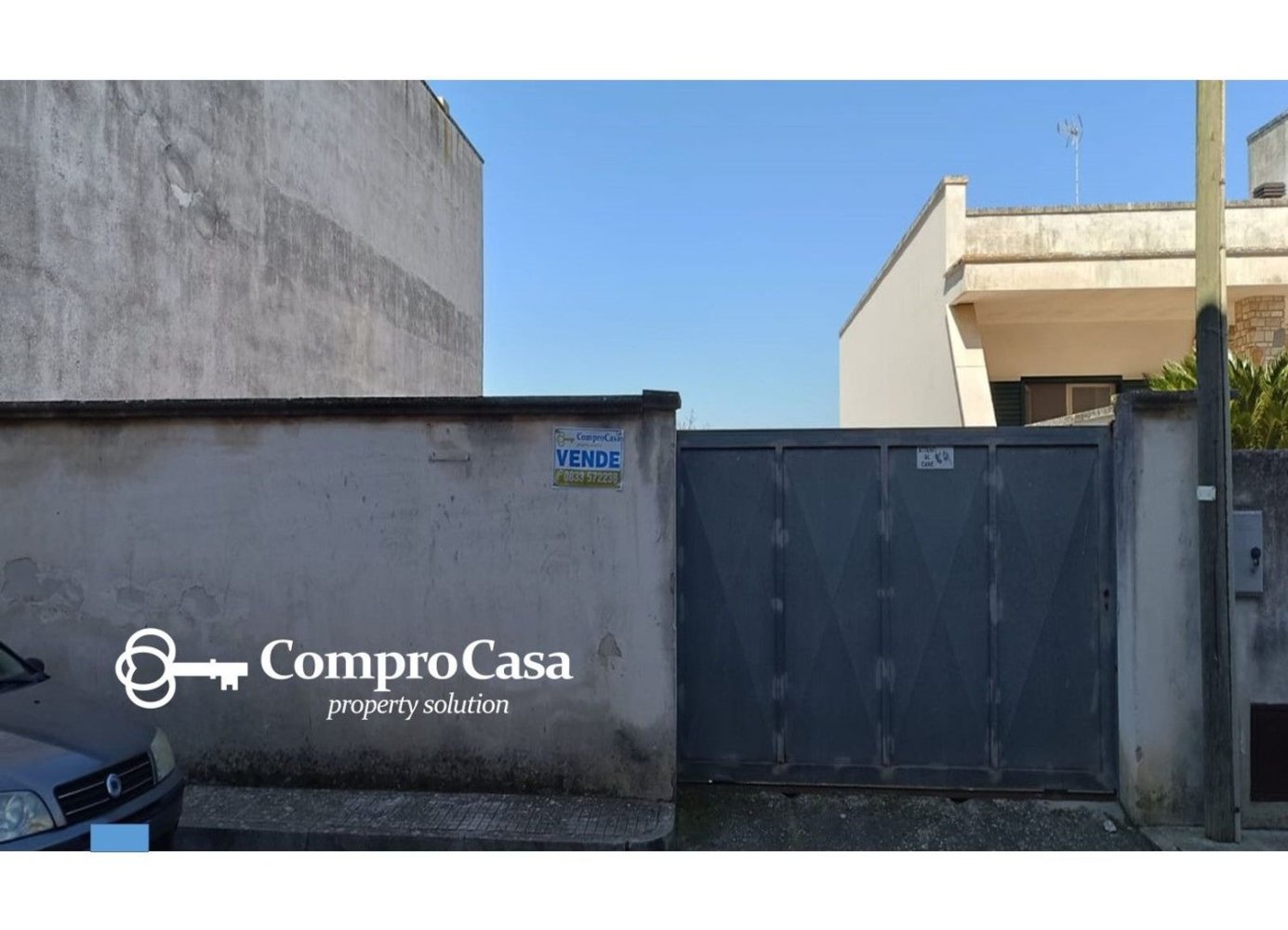 506m² Land in Vernole, Italy No. 153088