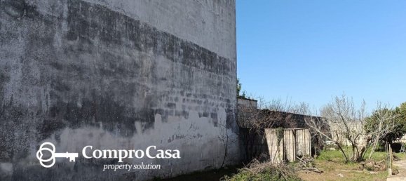506m² Land in Vernole, Italy No. 153088 5