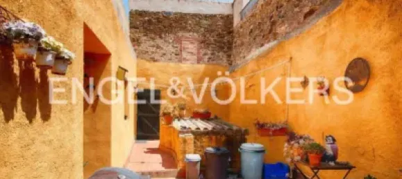 3 bedrooms House in Garriguella, Spain No. 190368 21