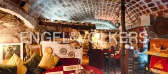 3 bedrooms House in Garriguella, Spain No. 190368 12