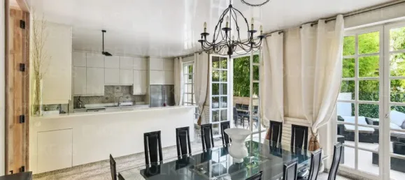 6 bedrooms House in Neuilly-sur-Seine, France No. 186969 4