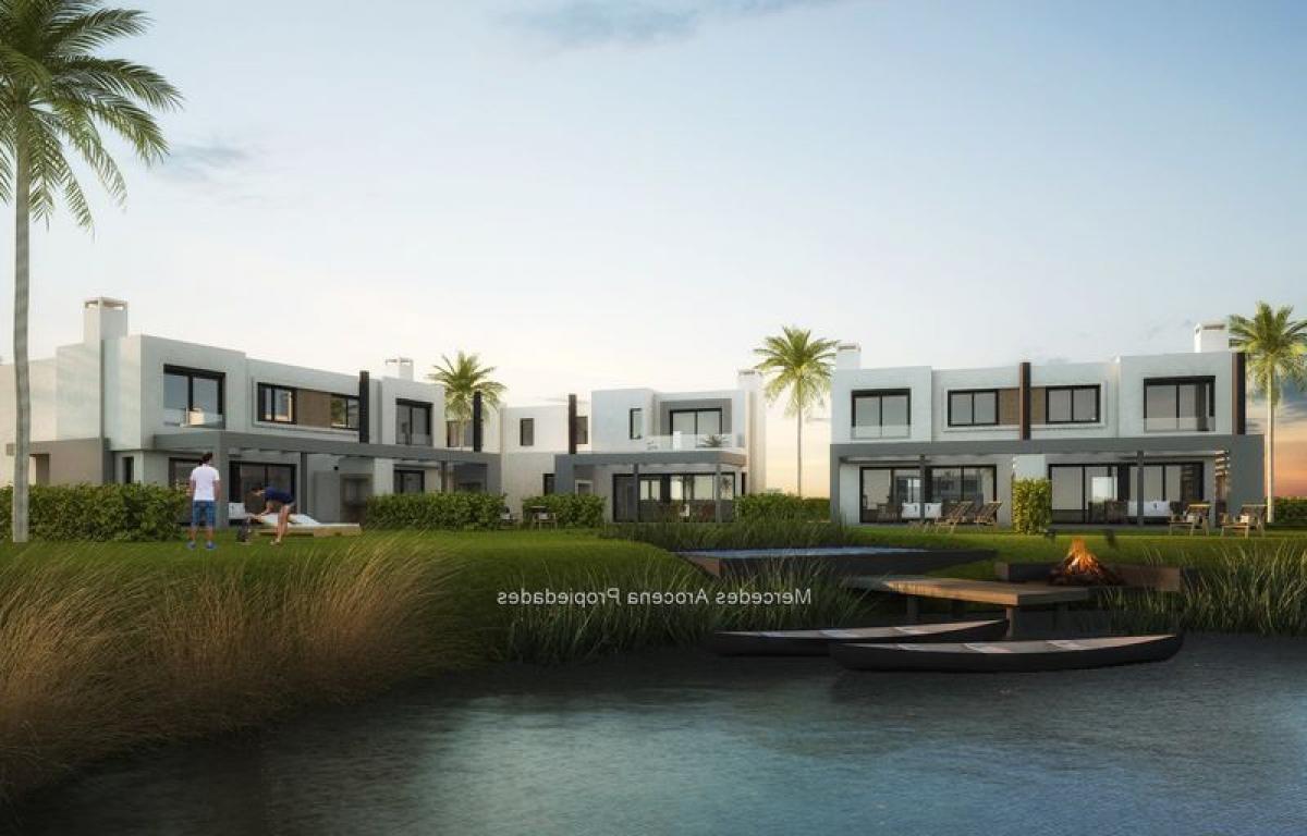 3 bedrooms House in Canelones, Uruguay No. 10613