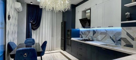 3 bedrooms Apartment in Baku, Azerbaijan No. 1647 4