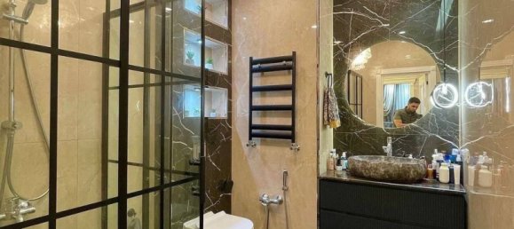 3 bedrooms Apartment in Baku, Azerbaijan No. 1647 2