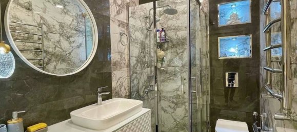 3 bedrooms Apartment in Baku, Azerbaijan No. 1647 10