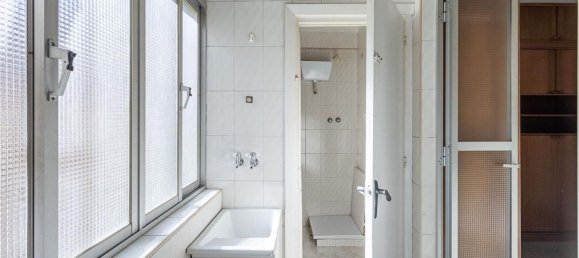 6 bedrooms Apartment in Granada, Spain No. 89069 23