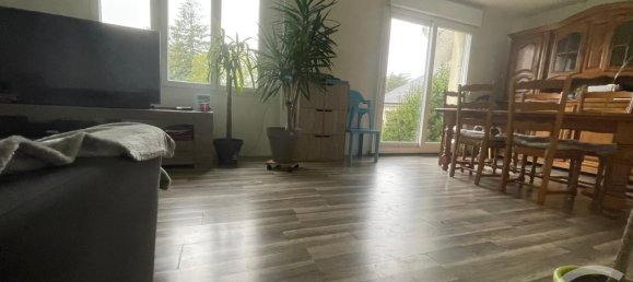 3 bedrooms House in Plumelec, France No. 259300 2