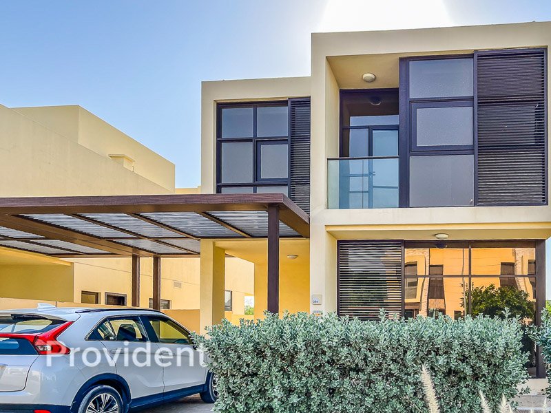 6 bedrooms Villa in Dubai, UAE No. 4191