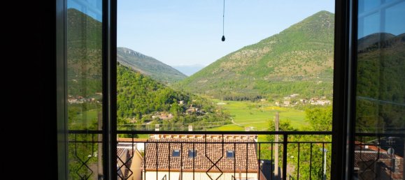5-Zimmer Haus in Lenola, Italy, Nr. 255862 5