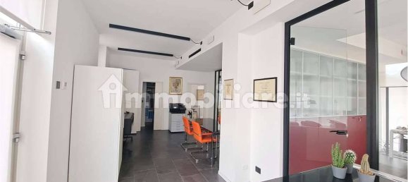 Escritório de 5 divisões em Trento, Italy N.º 89089 8