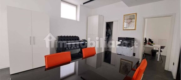 Escritório de 5 divisões em Trento, Italy N.º 89089 2