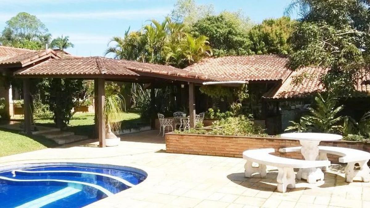 Дом с 5 спальнями в Сан-Паулу, Бразилия № 460131