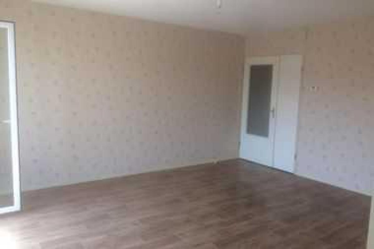 Estudio en el condominio en Roanne, France No. 34020