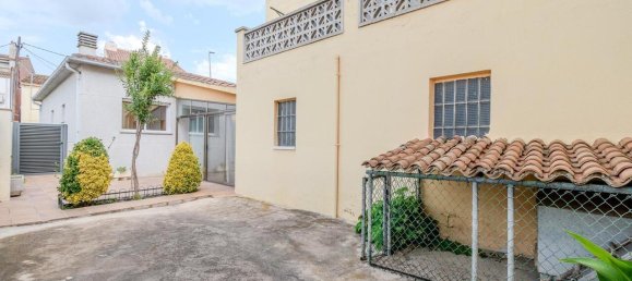 4 bedrooms House in Sils, Spain No. 111341 14