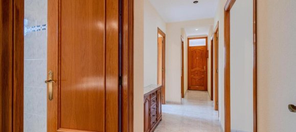 4 bedrooms House in Sils, Spain No. 111341 4