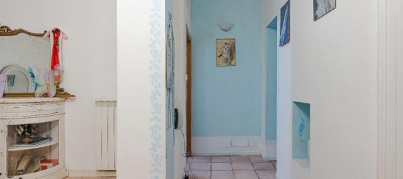 Apartamento de 4 divisões em Trieste, Italy N.º 35075 23