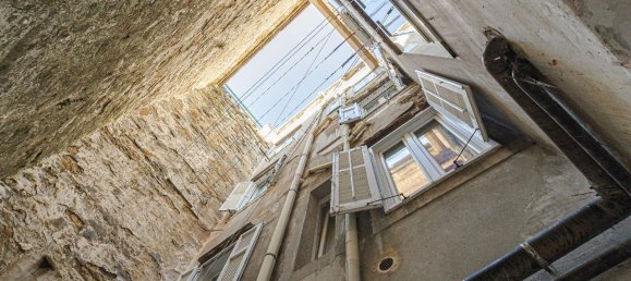 Apartamento de 4 divisões em Trieste, Italy N.º 35075 8