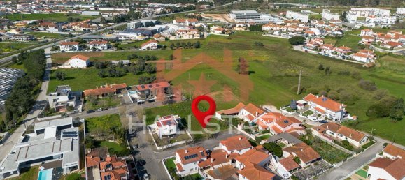 Terrain à Leiria, Portugal 598m² No. 72606 16