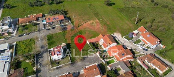 Terrain à Leiria, Portugal 598m² No. 72606 27