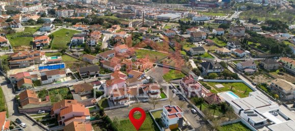 Terrain à Leiria, Portugal 598m² No. 72606 19