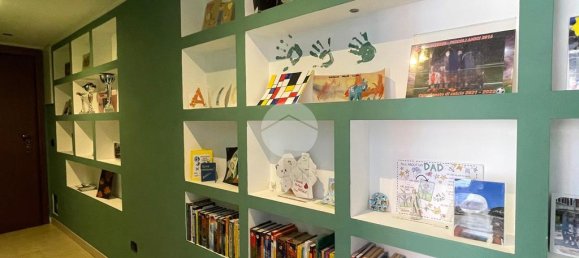 Apartamento de 2 dormitorios en Corsico, Italy No. 353082 16