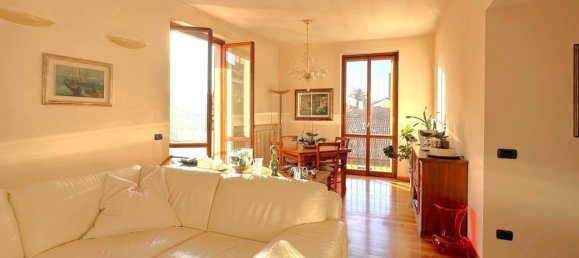 3 Schlafzimmer Penthouse in Pavia, Italy, Nr. 353363 14