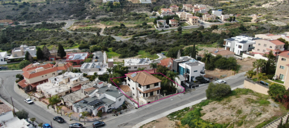 3 bedrooms Commercial property in Limassol, Cyprus No. 20459 8