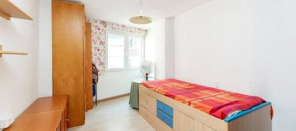 4 غرف نوم شقة في Granada, Spain رقم 18369 18