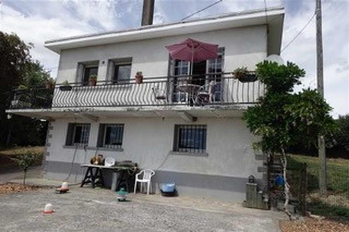 4 chambres Maison à Charente, France No. 16972