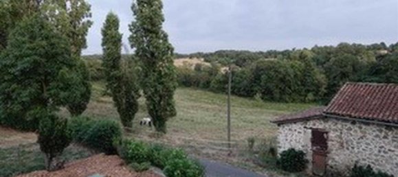 4 chambres Maison à Charente, France No. 16972 6