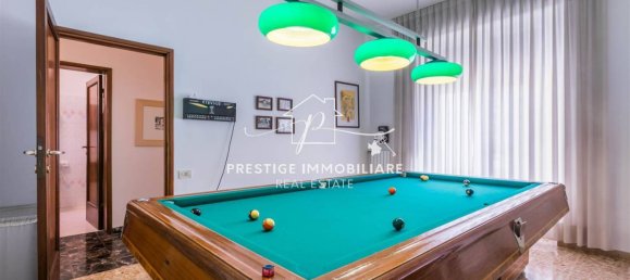 4 bedrooms Apartment in Livorno, Italy No. 348984 5