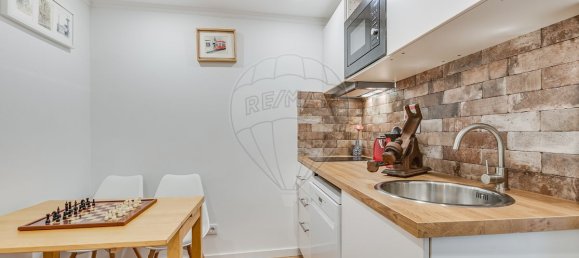 9 bedrooms Building in Lisbon, Portugal No. 54494 16