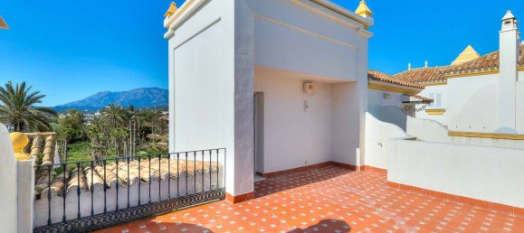 4 chambres Maison de ville à Estepona, Spain No. 138508 21