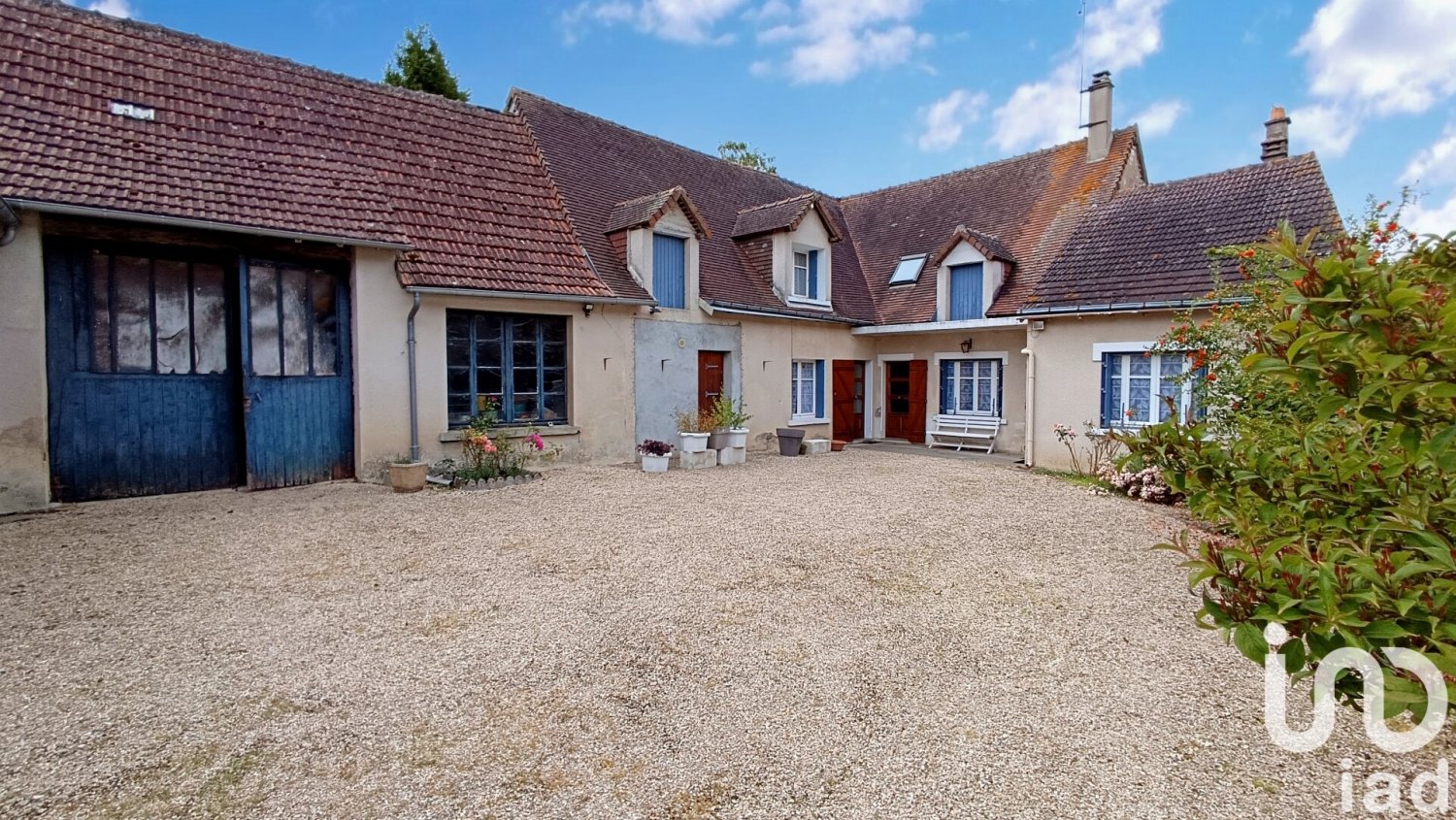 5 Schlafzimmer Haus in Villegouin, France, Nr. 265129