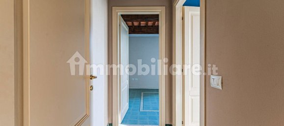 Apartamento de 2 dormitorios en Lucca, Italy No. 354262 25