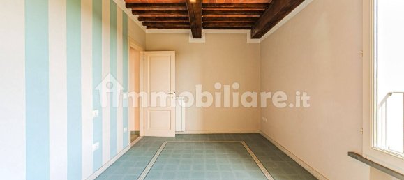 Apartamento de 2 dormitorios en Lucca, Italy No. 354262 23