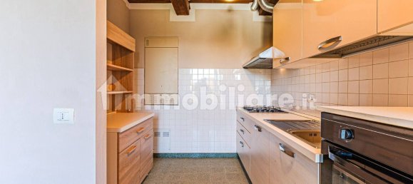 Apartamento de 2 dormitorios en Lucca, Italy No. 354262 10